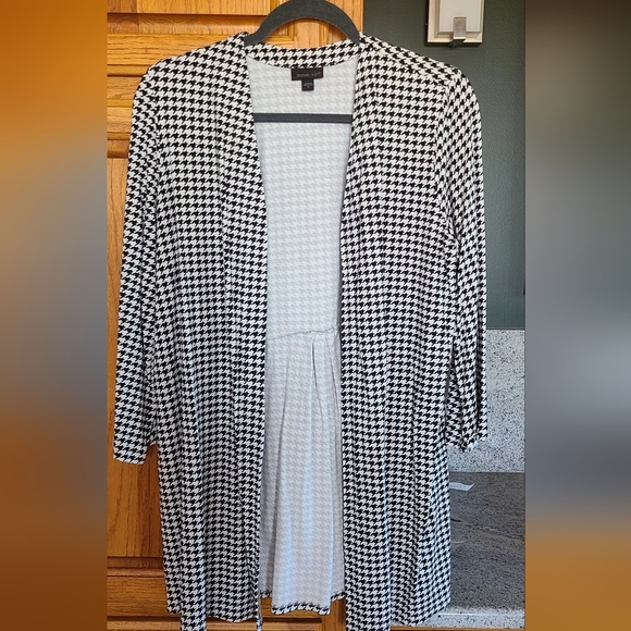 J. Jill Tops - J. Jill Black and White Houndstooth Open Cardigan
